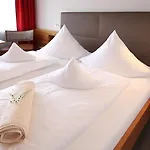 Strandhaus Eberle 호텔 3*