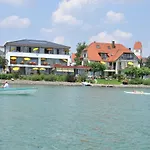 Strandhaus Eberle 호텔 3*