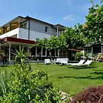 Strandhaus Eberle 호텔 3*