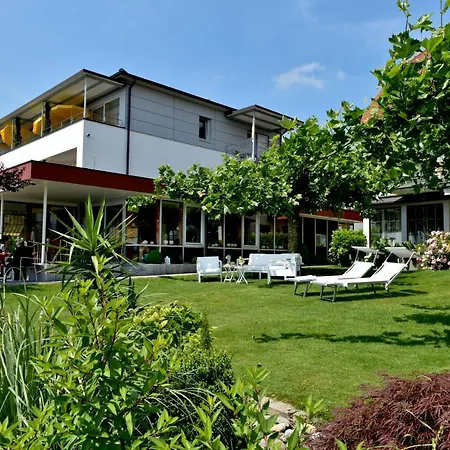 Strandhaus Eberle Ξενοδοχείο 3*